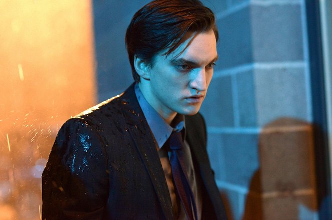 Bates Motel - Keskiyö - Kuvat elokuvasta - Richard Harmon