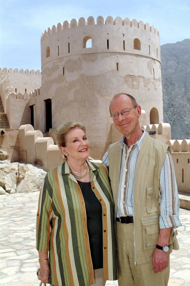 Das Traumschiff - Oman - Promo - Johanna von Koczian, Hans Peter Korff