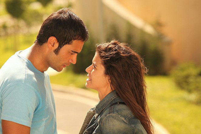 Gecenin Kanatları - Film - Murat Ünalmış, Beren Saat