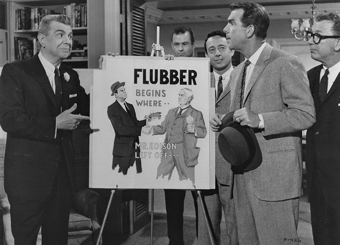 Flubberův potomek - Z filmu - Ken Murray, Eddie Ryder, Fred MacMurray, Jack Albertson