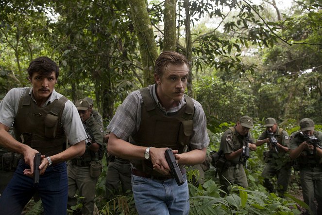 Narcos - The Men of Always - Photos - Pedro Pascal, Boyd Holbrook