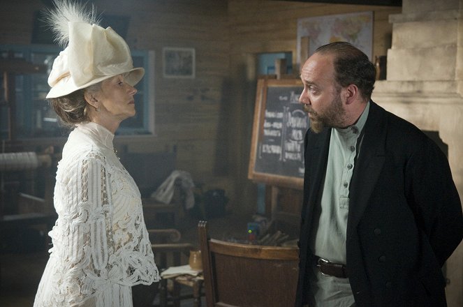 Poslední neděle - Z filmu - Helen Mirren, Paul Giamatti