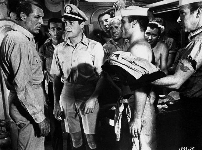 Operace Spodnička - Z filmu - Cary Grant, Tony Curtis