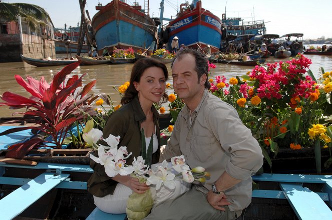 Das Traumschiff - Vietnam - Van film - Gisa Zach, Marek Erhardt