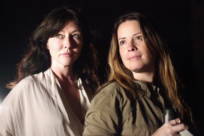 Off the Map with Shannen and Holly - Promoción - Shannen Doherty, Holly Marie Combs