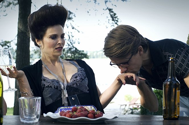 The House of Branching Love - Filmfotos - Irina Björklund, Tommi Eronen