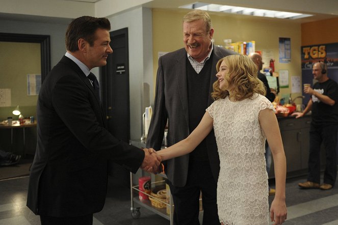 30 Rock - Standards and Practices - Filmfotók - Alec Baldwin, Ken Howard, Chloë Grace Moretz