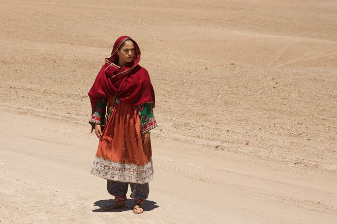 Rock the Kasbah - Bem-Vindo ao Afeganistão - Do filme - Leem Lubany