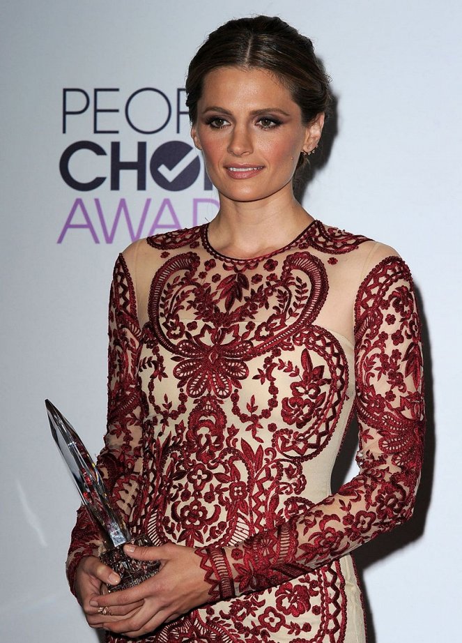 The 40th Annual People's Choice Awards - De filmes - Stana Katic
