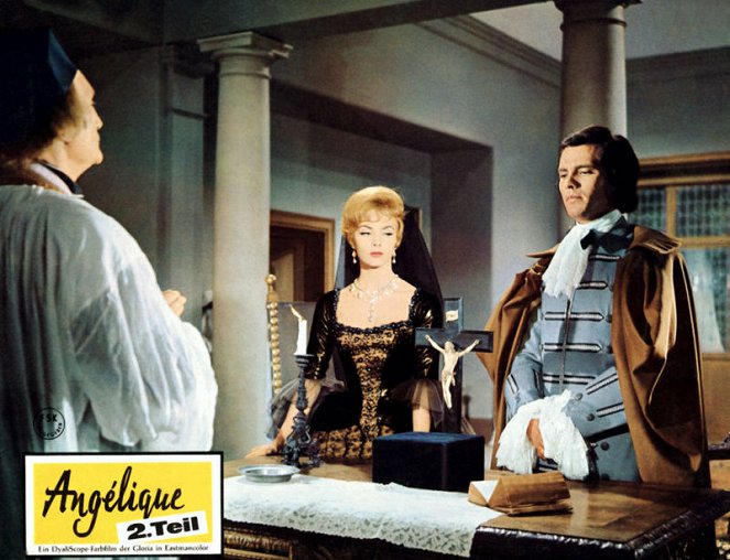 Angelique: The Road to Versailles - Lobby Cards - Michèle Mercier, Claude Giraud