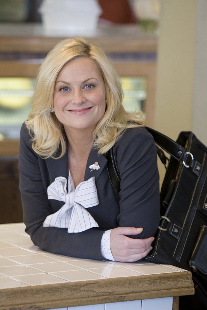 Parks and Recreation - The Reporter - Photos - Amy Poehler