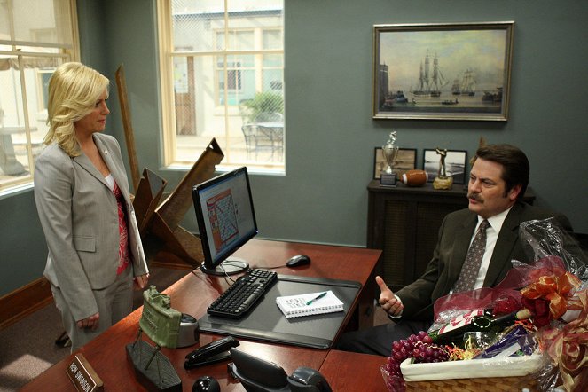 Parks and Recreation - Boys' Club - Photos - Amy Poehler, Nick Offerman