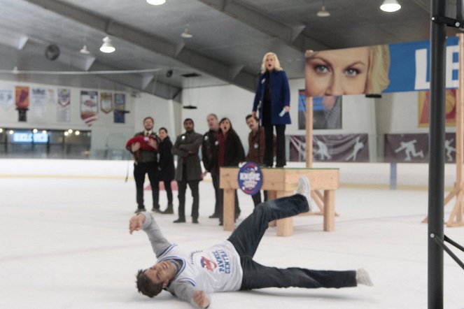 Parks and Recreation - The Comeback Kid - Photos