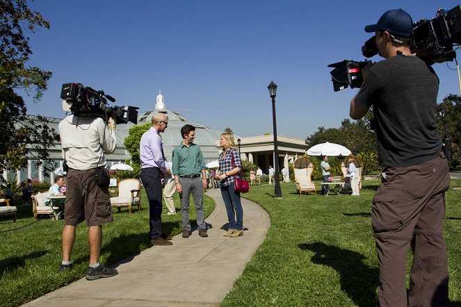 Parks and Recreation - Pawnee Commons - Making of - Adam Scott, Amy Poehler