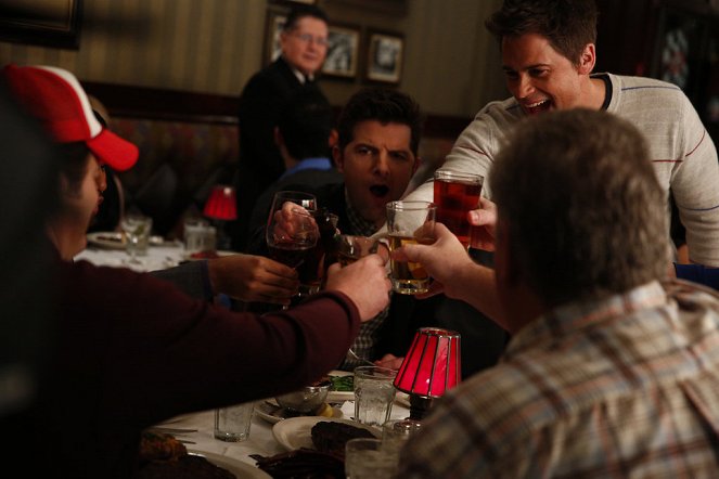 Parks and Recreation - Two Parties - Photos - Adam Scott, Rob Lowe