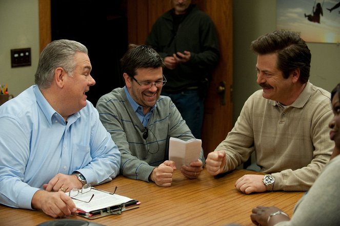 Parks and Recreation - Correspondents' Lunch - Del rodaje - Jim O’Heir, Nick Offerman