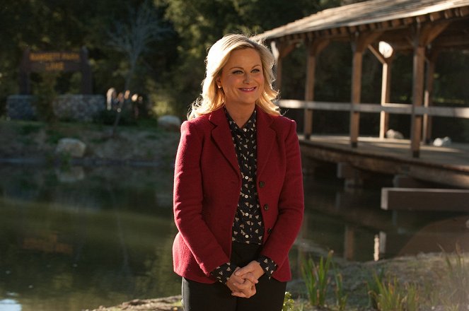 Parks and Recreation - Season 5 - Article Two - Photos - Amy Poehler