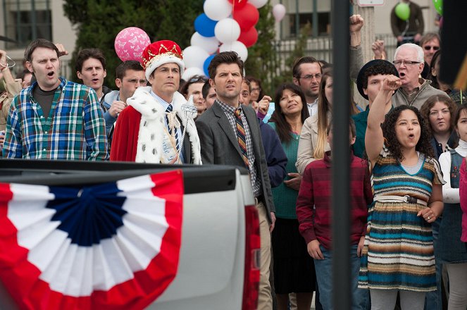 Parks and Recreation - Are You Better Off? - Photos - Rob Lowe, Adam Scott