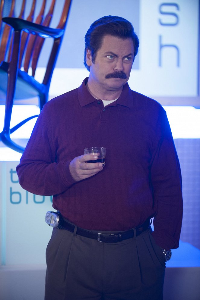 Parks and Recreation - Recall Vote - Photos - Nick Offerman