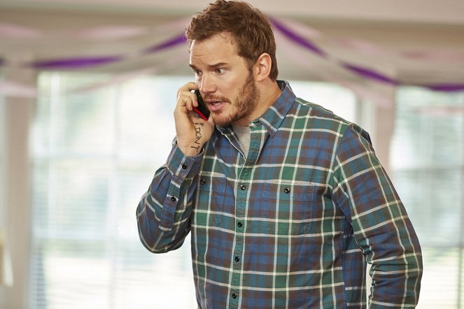 Parks and Recreation - One in 8,000 - Photos - Chris Pratt