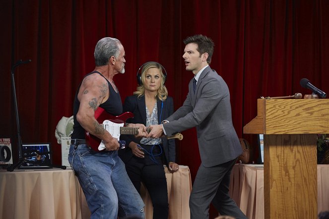 Parks and Recreation - One in 8,000 - Do filme - Amy Poehler, Adam Scott