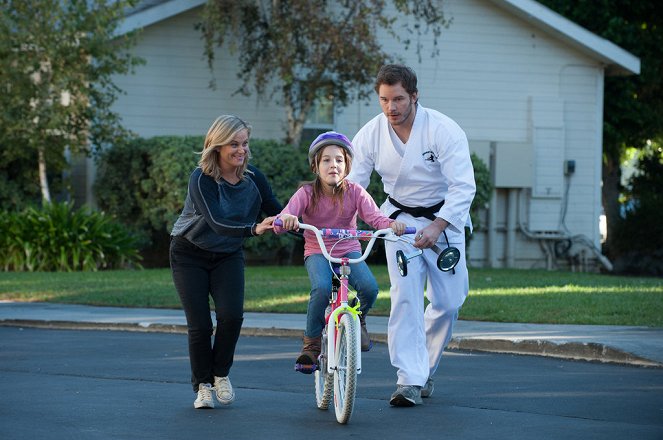 Parks and Recreation - The Johnny Karate Super Awesome Musical Explosion Show - Photos - Amy Poehler, Chris Pratt