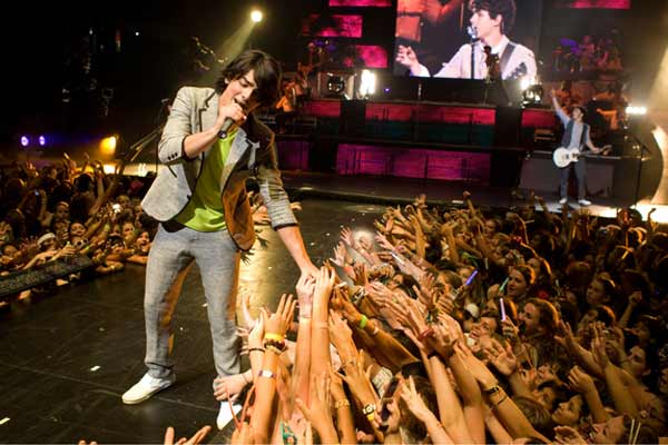 Jonas Brothers - Das ultimative 3D Konzerterlebnis - Filmfotos - Joe Jonas