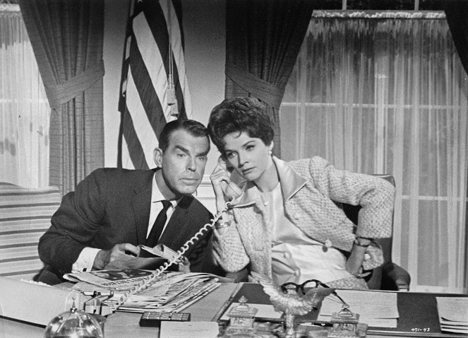 Fred MacMurray, Polly Bergen