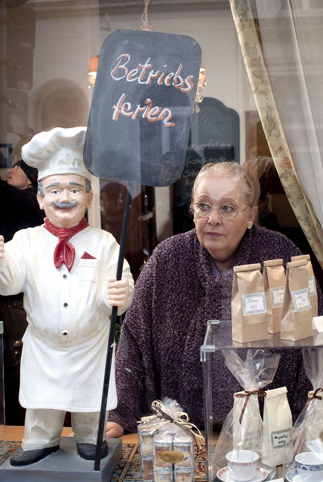 Morden im Norden - Amsel, Drossel, Fink und Mord - Z filmu - Ulrike Bliefert