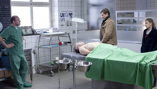 Morden im Norden - Season 1 - Amsel, Drossel, Fink und Mord - Film - Christoph Tomanek, Sven Martinek, Marie-Luise Schramm