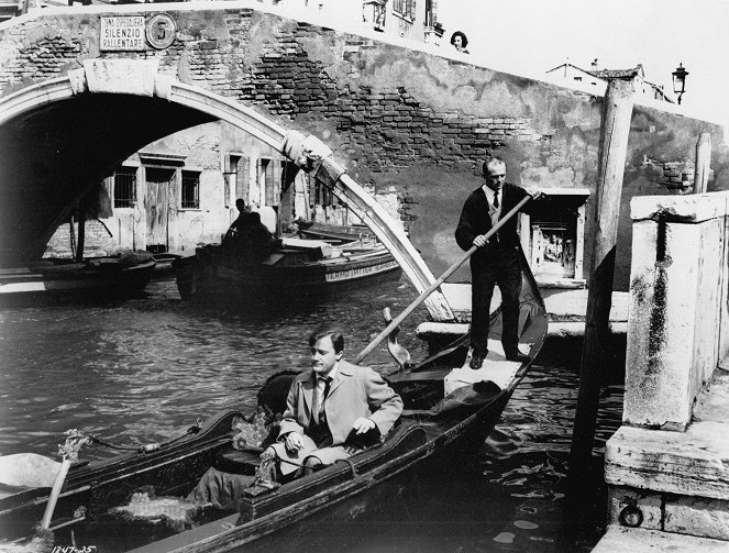 The Venetian Affair - Do filme - Robert Vaughn
