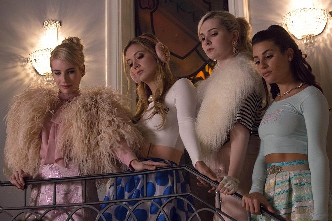 Scream Queens - De la película - Emma Roberts, Billie Lourd, Abigail Breslin, Lea Michele