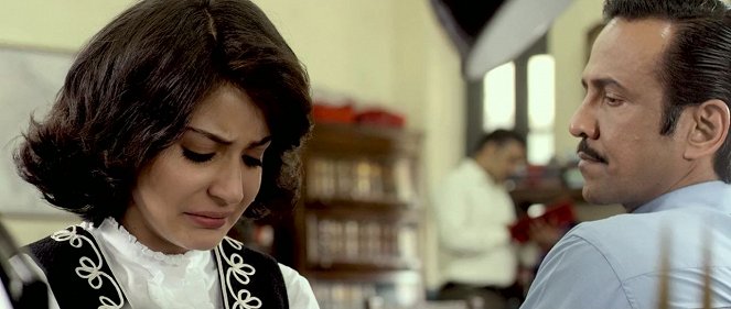 Bombay Velvet - Filmfotos - Anushka Sharma, Kay Kay Menon