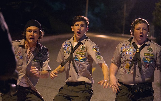 Scouts Guide to the Zombie Apocalypse - Van film - Logan Miller, Tye Sheridan, Joey Morgan