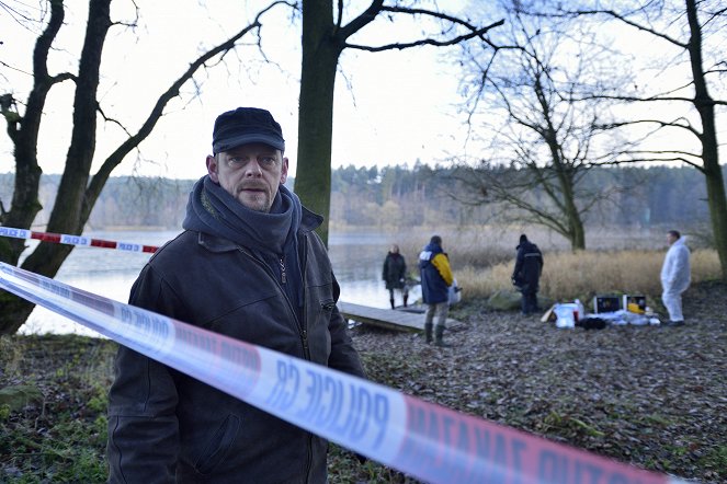 Místo zločinu Plzeň - Smrt v rybníku - Filmfotók - Martin Stránský