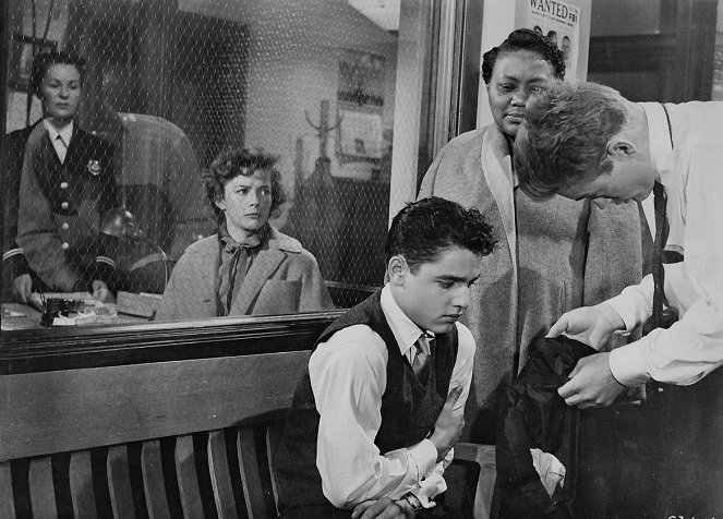 Rebel Without a Cause - Van film - Natalie Wood, Sal Mineo, Marietta Canty, James Dean