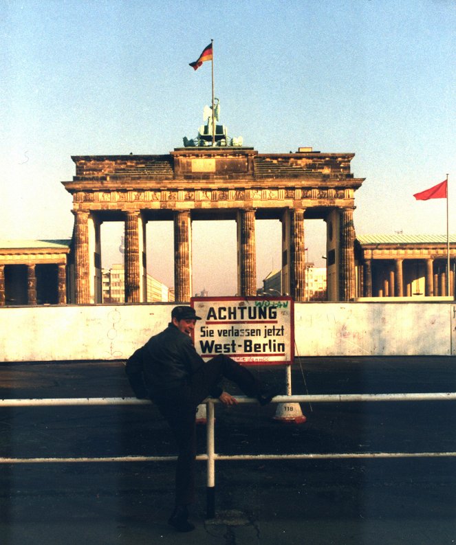 B-Movie: Nyugat-Berlin hangjai, 1979-1989 - Filmfotók