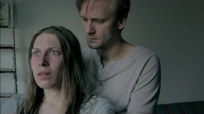 HomeSick - De la película - Esther Maria Pietsch, Matthias Lier