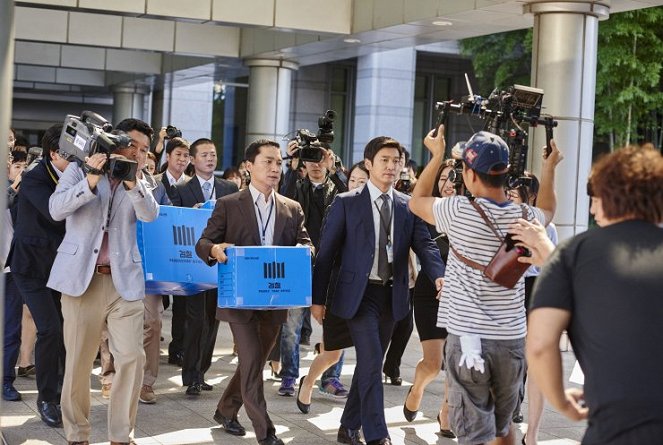Inside Men - Die Rache der Gerechtigkeit - Dreharbeiten - Jae-yun Jo, Cho Seung-woo