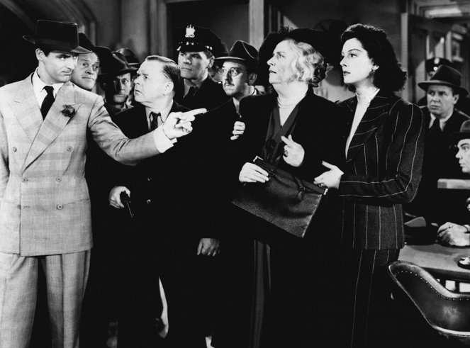 O Grande Escândalo - Do filme - Cary Grant, Frank Jenks, Gene Lockhart, Pat Flaherty, Porter Hall, Alma Kruger, Rosalind Russell