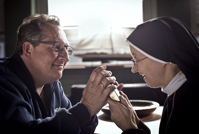 Heiter bis tödlich - Nordisch herb - Das Wunder von Husum - Filmfotos - Thomas Kügel, Anna Böttcher