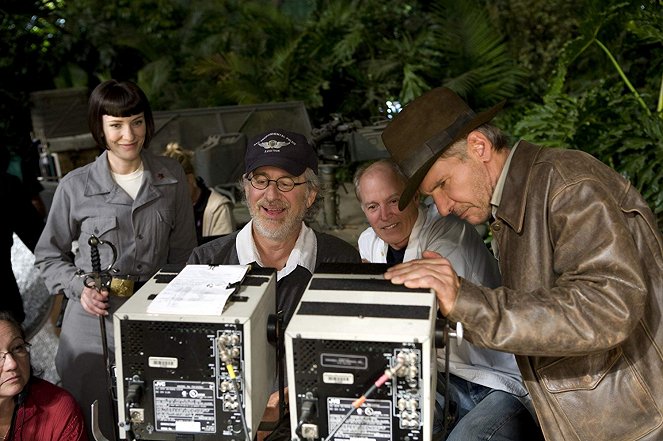 Indiana Jones és a kristálykoponya királysága - Forgatási fotók - Cate Blanchett, Steven Spielberg, Harrison Ford