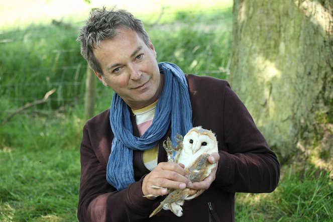 Nature Nuts with Julian Clary - Van film