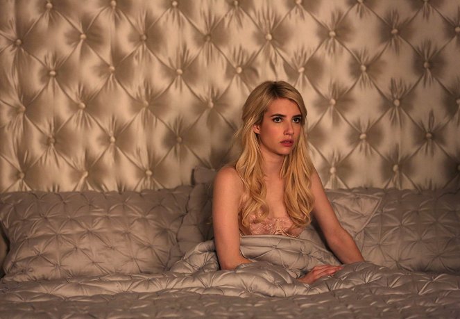 Scream Queens - Filmfotos - Emma Roberts