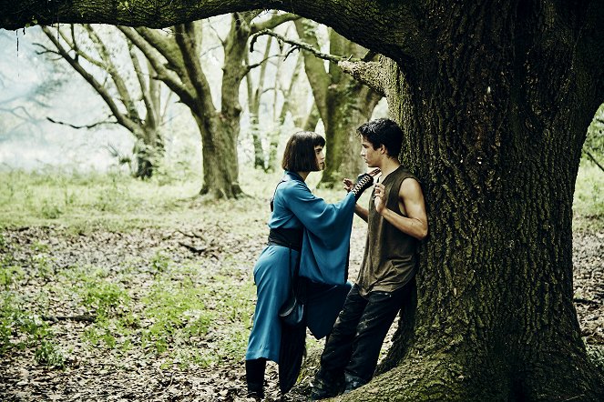 Into the Badlands - The Fort - Photos - Ally Ioannides, Aramis Knight