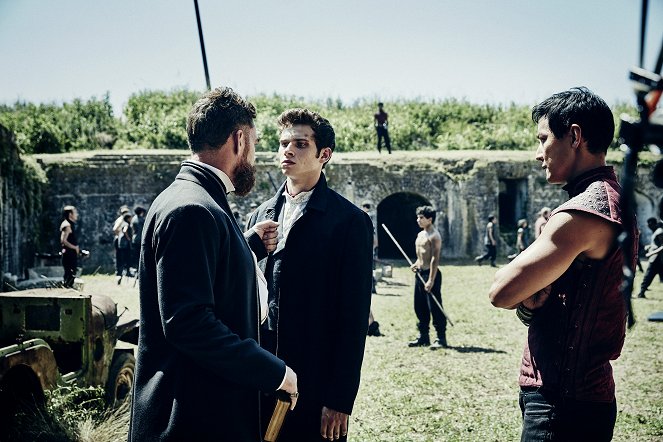 Into the Badlands - The Fort - Making of - Oliver Stark, Daniel Wu Yin-cho