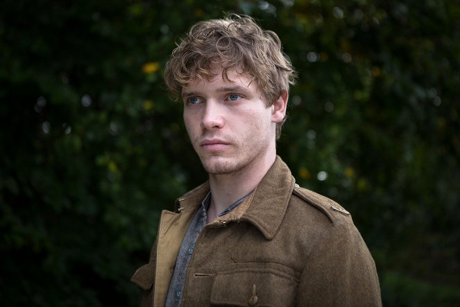 Cider with Rosie - Promokuvat - Billy Howle