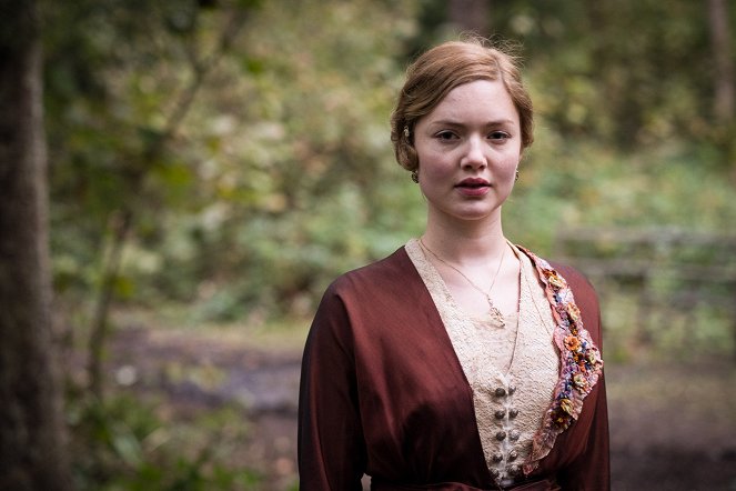 Lady Chatterley's Lover - Promo - Holliday Grainger