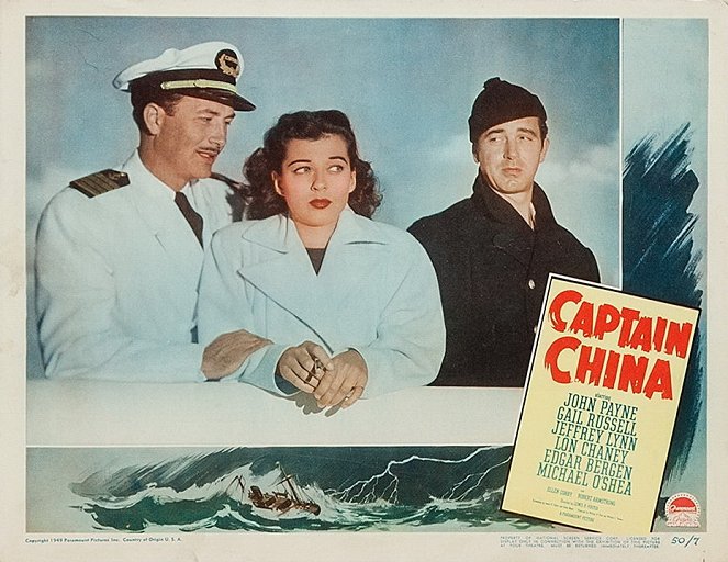 Captain China - Vitrinfotók