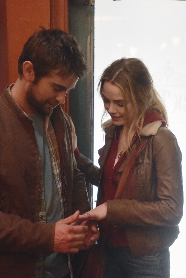 Żądza zysku - Z filmu - Chace Crawford, Rebecca Rittenhouse